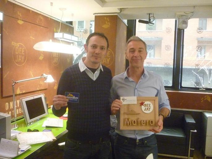 Deejay chiama Italia di Radio Deejay miglior programma radiofonico 2013-2014 con il premio Cuffie d'oro Lelio Luttazzi