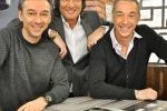 Radio Deejay compie 30 anni: alla festa del Forum di Milano tutti vestiti bene, anche il direttore di SassiLive.it - E se non hai il biglietto segui la festa live su Deejay.it