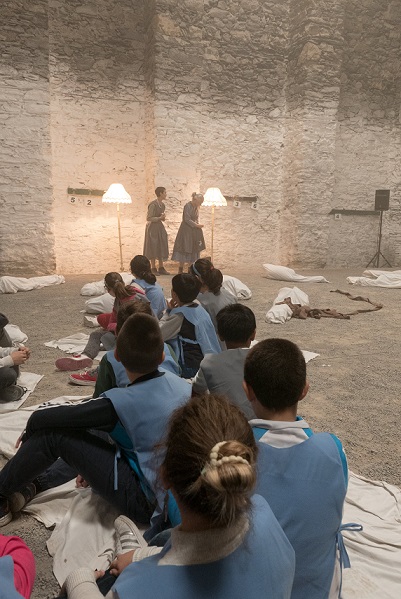Matera 2019, Chiara Guidi a Matera con uno spettacolo per bambini e non solo per il festival "So Far So Close. Esercizi di vicinanza"