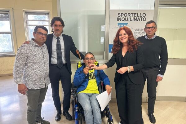 Ater Matera: consegnate le chiavi di 5 alloggi a Matera, Policoro, Rotondella e Stigliano