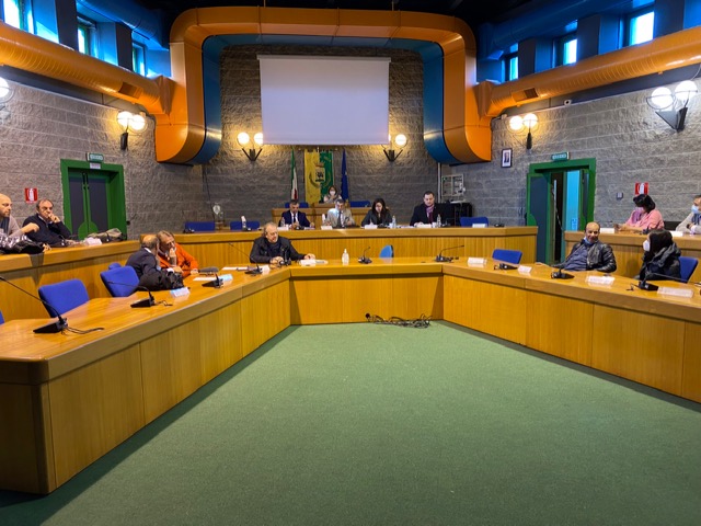 Lavori Consiglio comunale di Melfi del 30 aprile, intervento Consiglieri Bufano, Di Lalla e Simonetti su Rendiconto 2024 e Tari