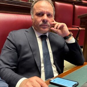 Trasporti, lucani cittadini di serie B, interrogazione parlamentare del deputato Lomuti (M5s)