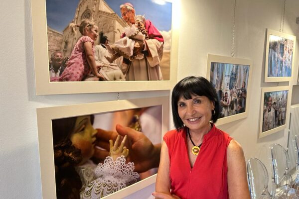 Inaugurata mostra fotografica "Maria de Bruna. Riti, storia e immagini" di Cristina Garzone nel Circolo Radici a Matera: report e foto
