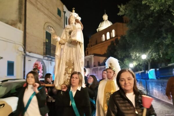 Peregrinatio Madonna della Bruna nella chiesa San Giovanni Battista a Ferrandina: report e foto