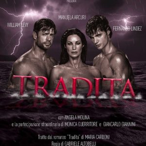 Manuela Arcuri al cinema Guerrieri di Matera per il film "Tradita"
